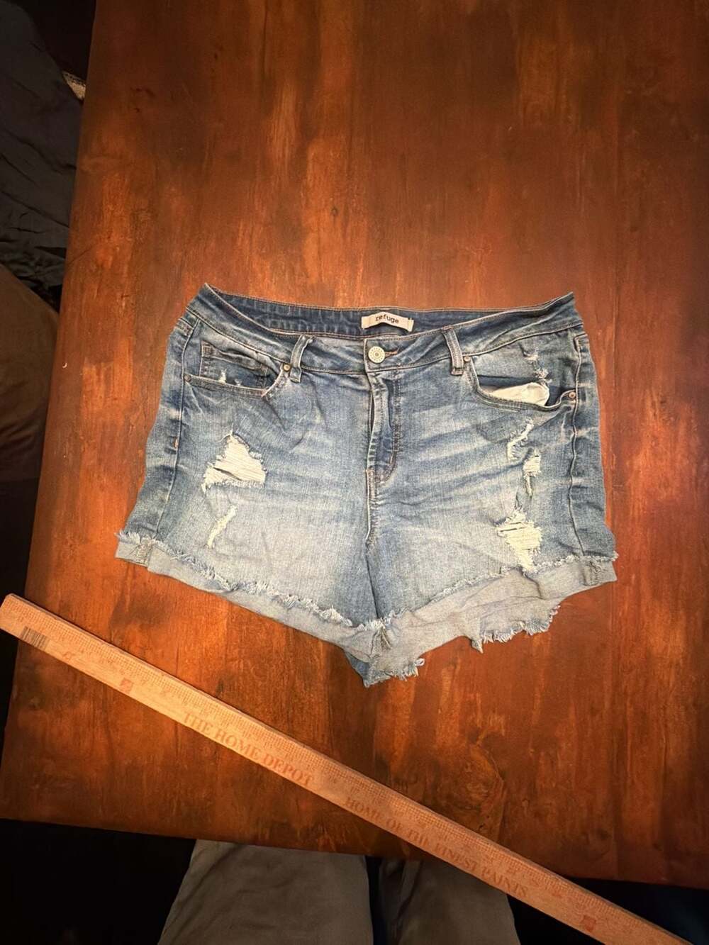 Refuge Distressed Raw Hem Denim Shorts Size 12